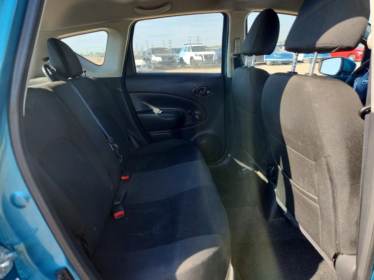 Nissan Versa S Plus