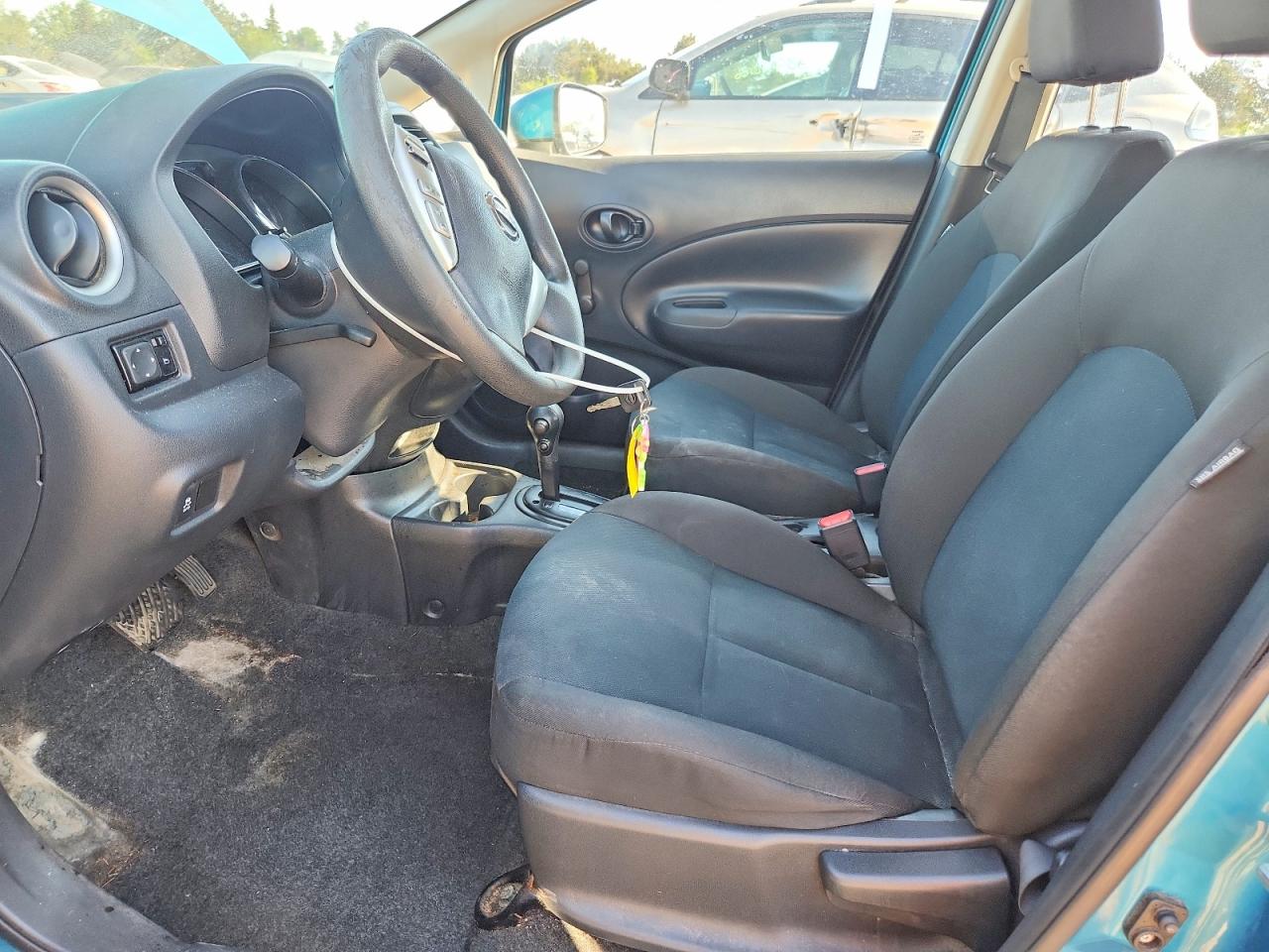 Nissan Versa S Plus