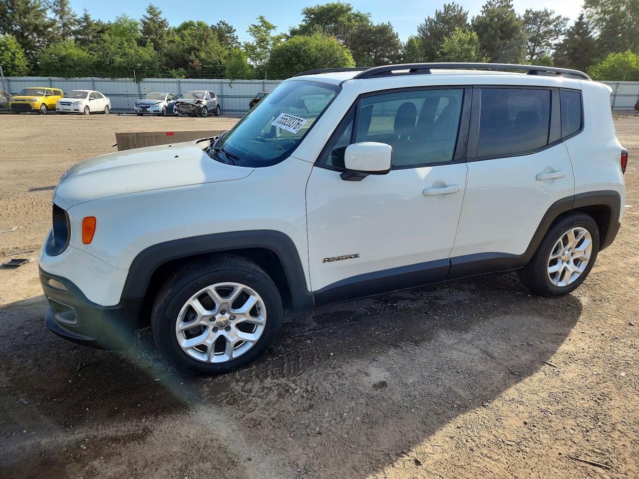 Salvage Jeep Renegade Image