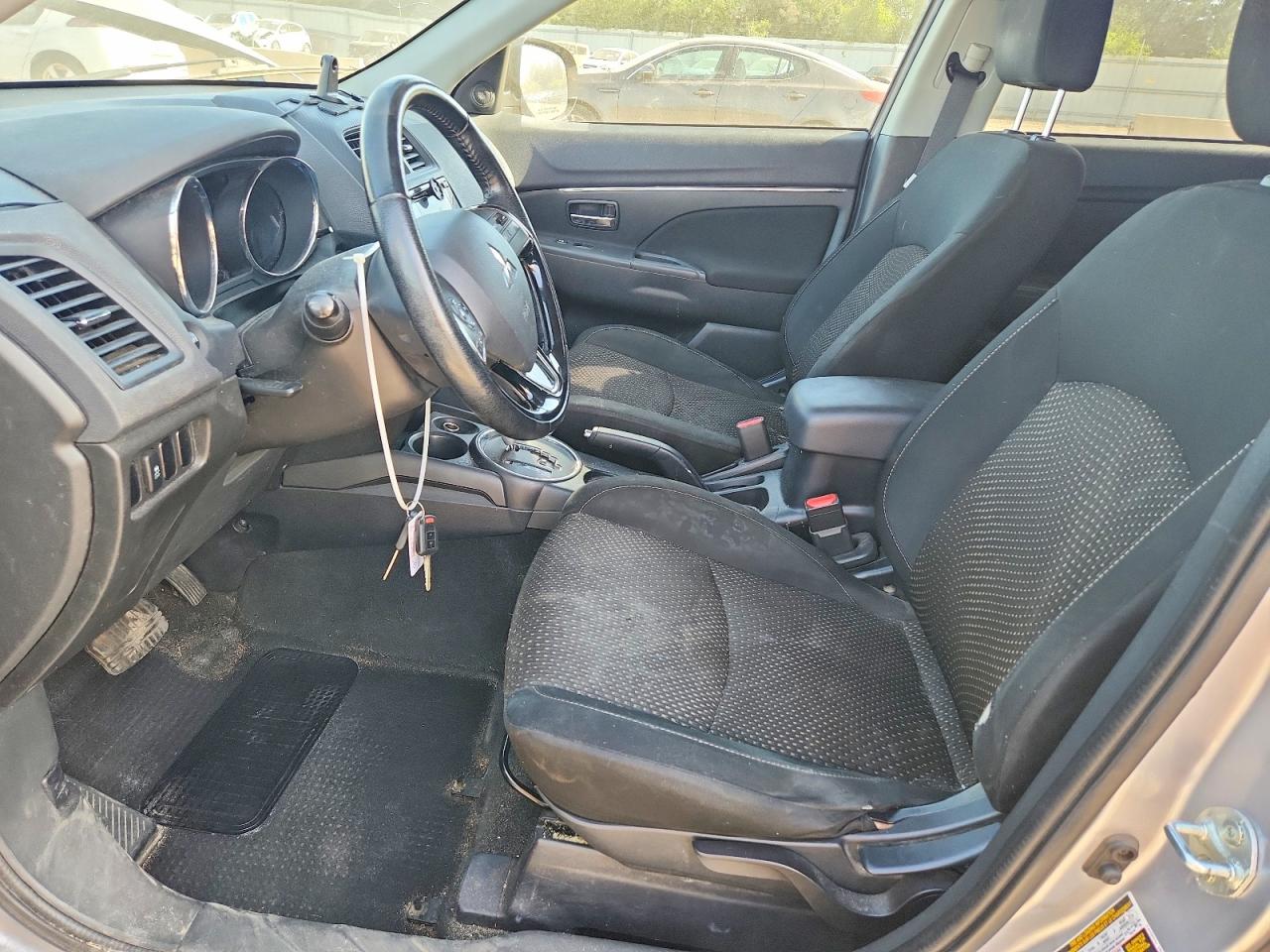 Mitsubishi Outlander Es