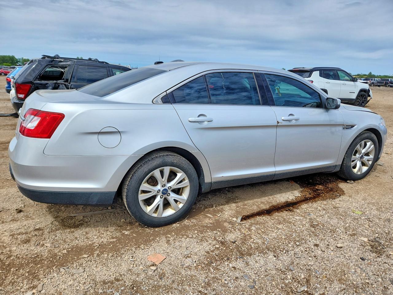 Ford Taurus Sel