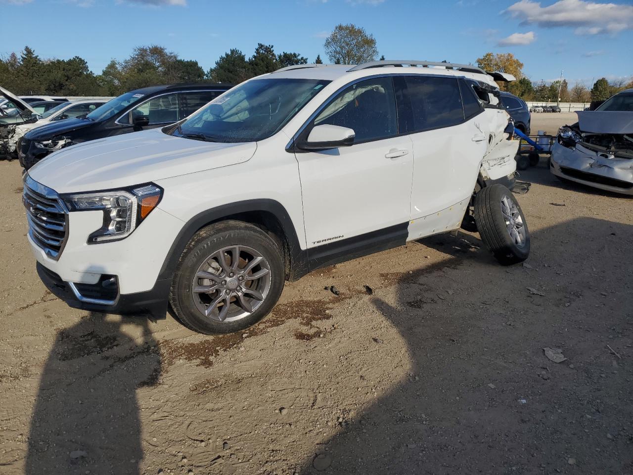 Salvage GMC Terrain Image