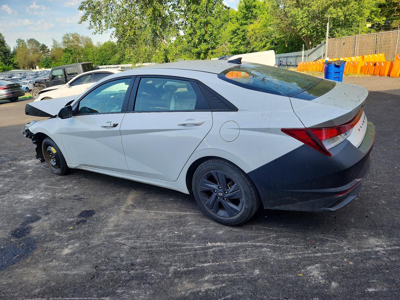 Hyundai ELANTRA Sel