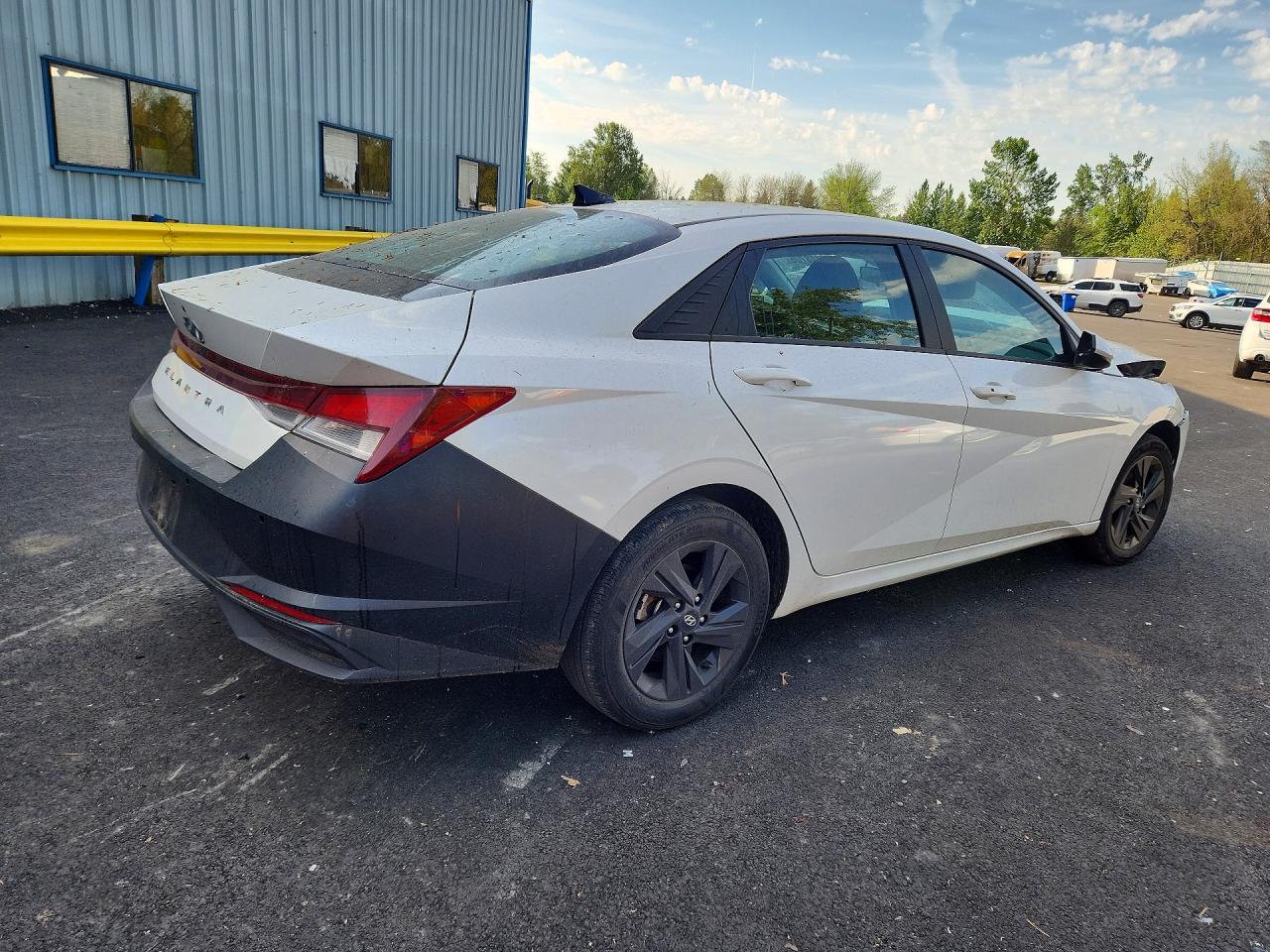 Hyundai ELANTRA Sel