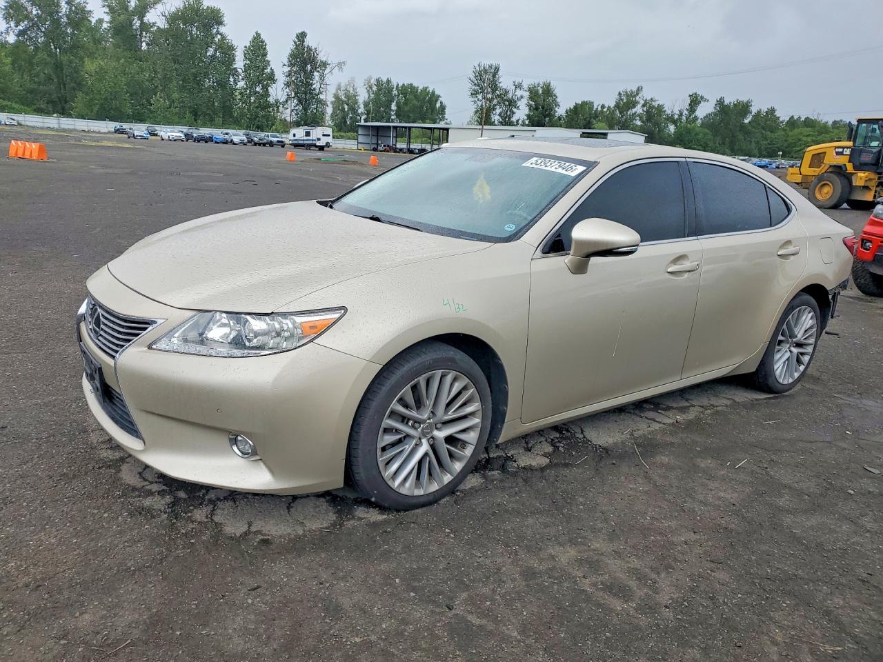 Salvage Lexus Es Image