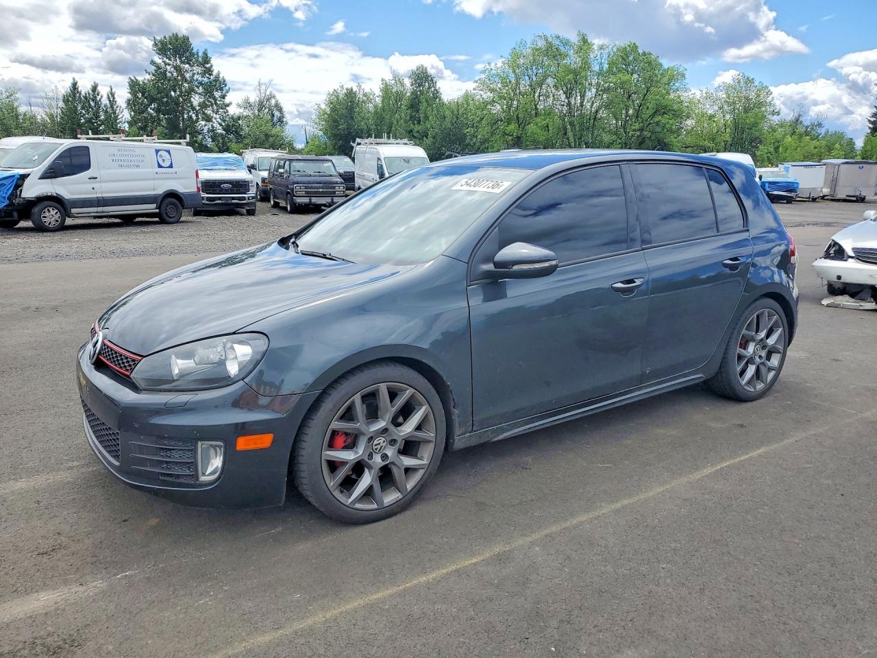 Salvage Volkswagen Golf Image