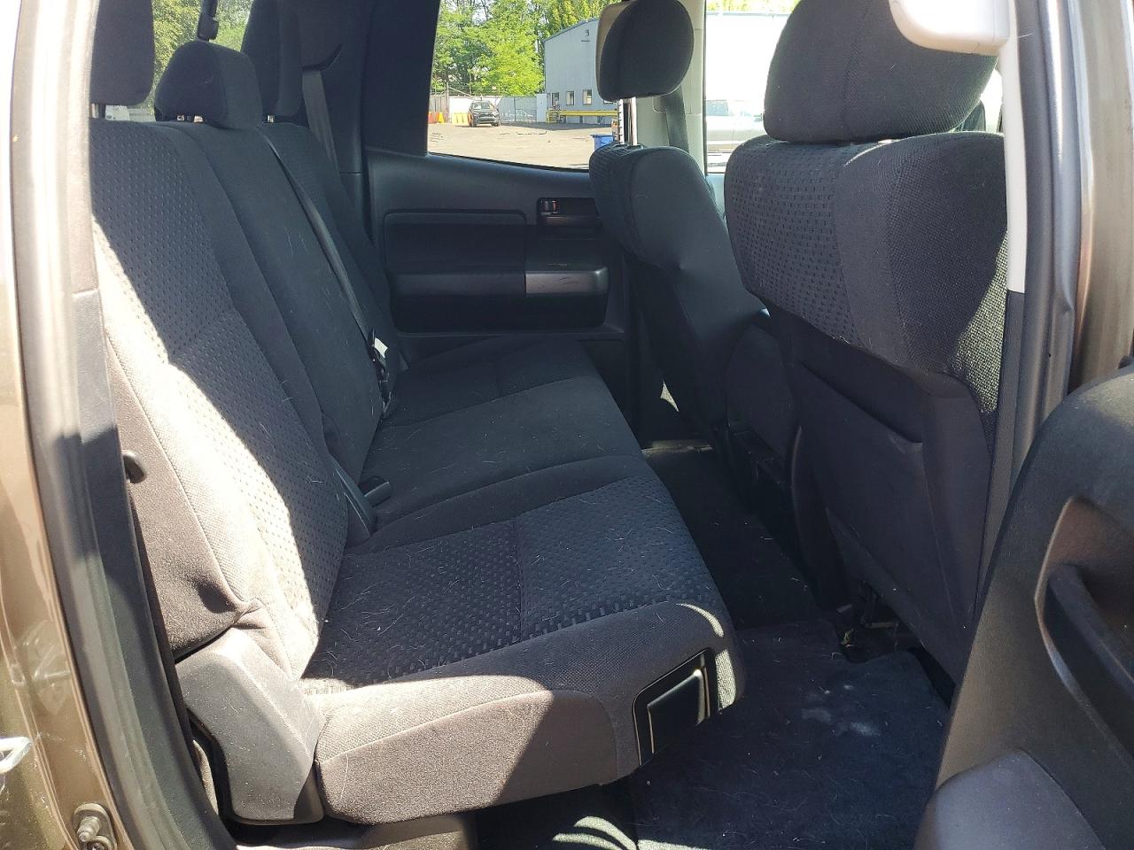 Toyota Tundra Double Cab Sr5