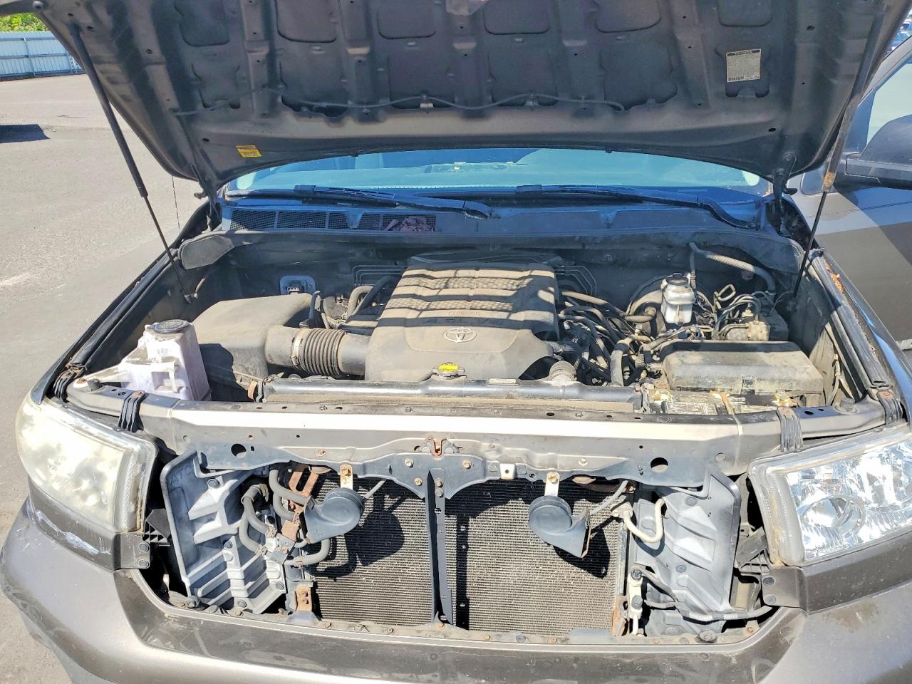 Toyota Tundra Double Cab Sr5