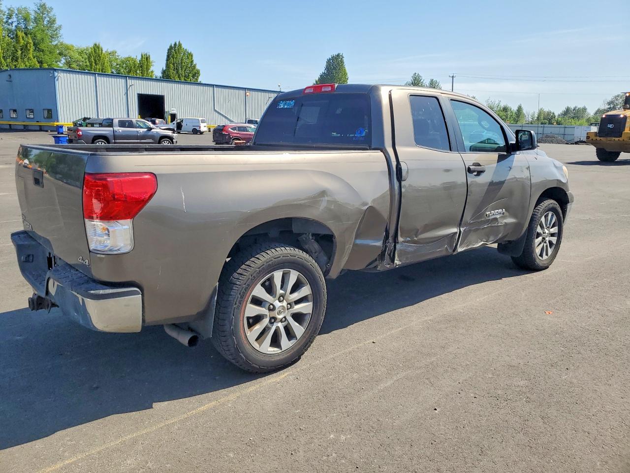 Toyota Tundra Double Cab Sr5
