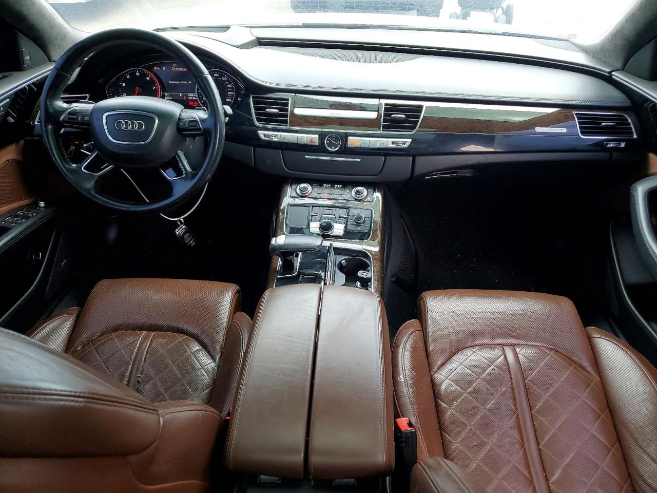 Audi A8 L Quattro