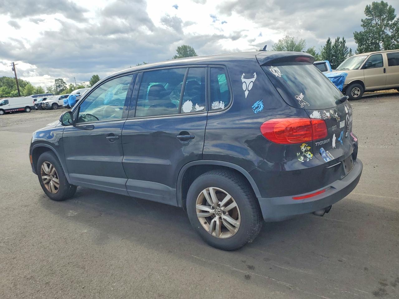 Volkswagen Tiguan S