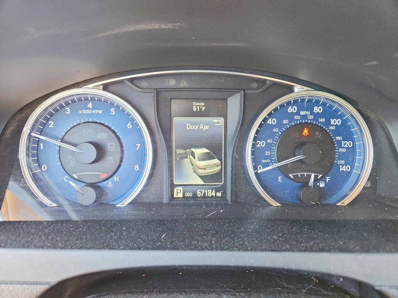 Toyota Camry Le