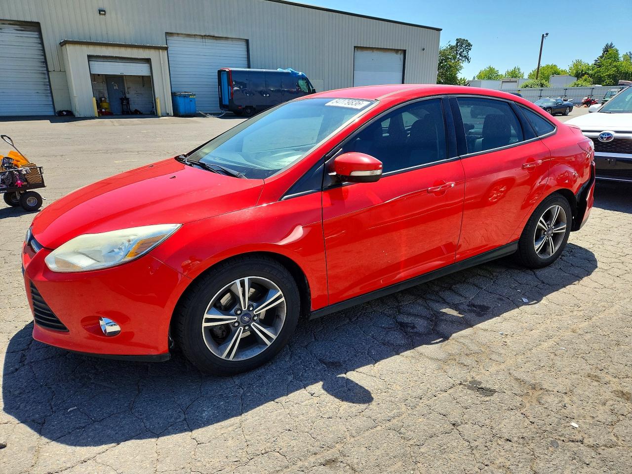 Salvage Ford Focus Image