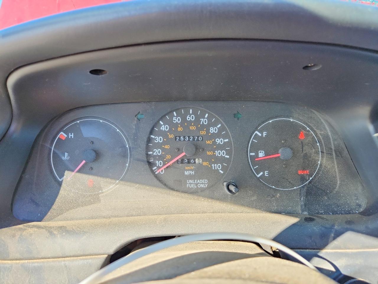 Toyota Corolla Deluxe