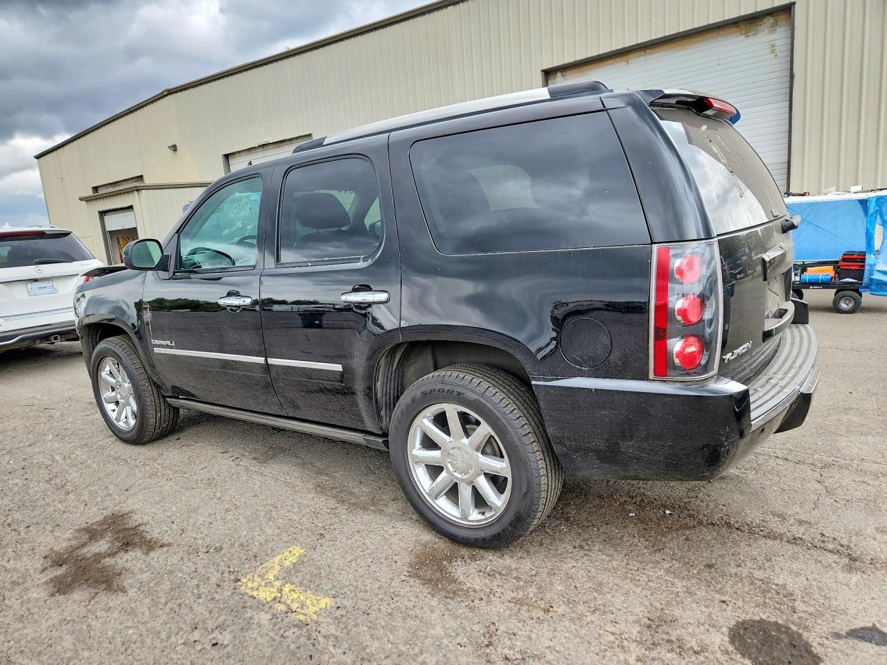 GMC Yukon Denali