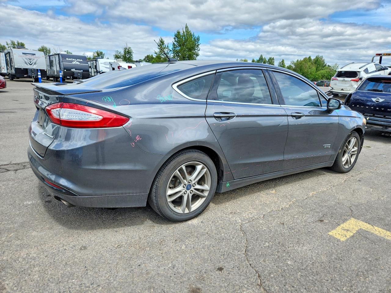 Ford Fusion Titanium Phev