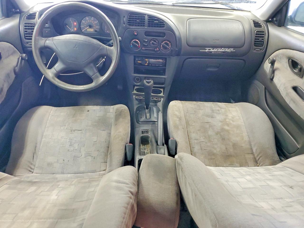 Mitsubishi Mirage De