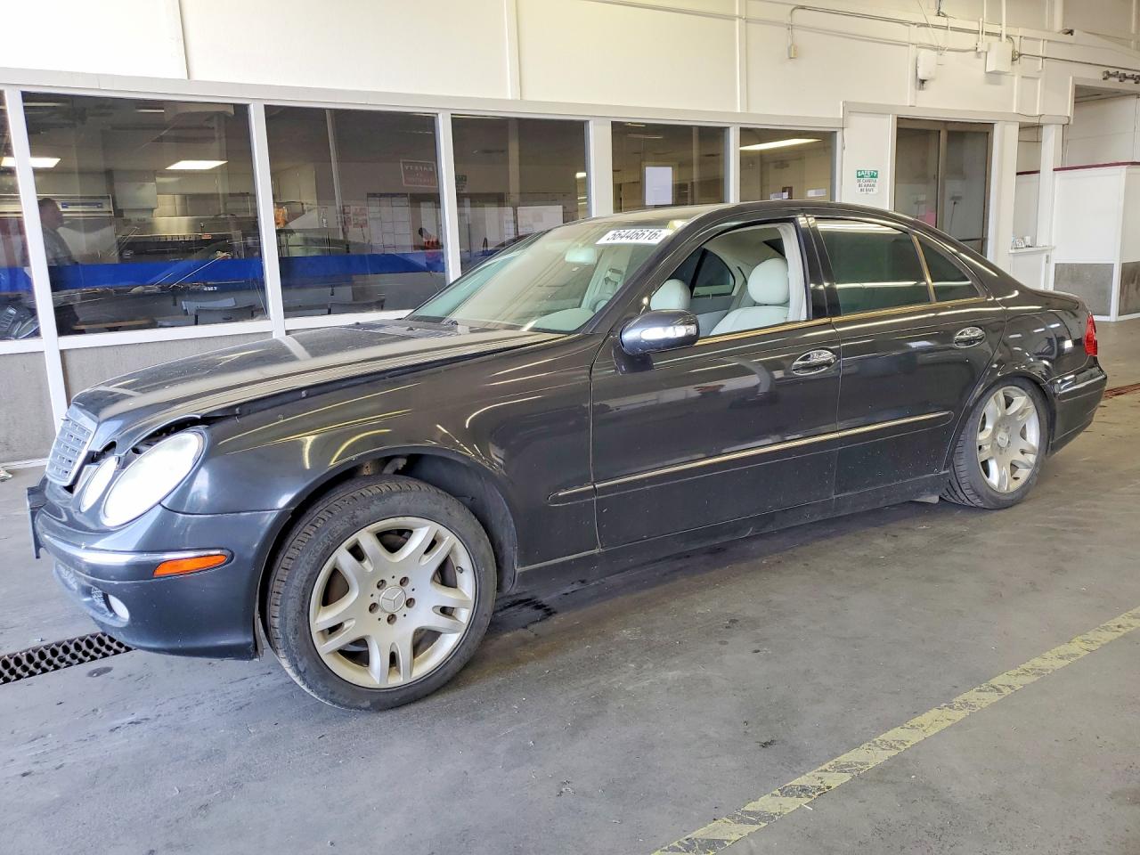 Salvage Mercedes-Benz E-Class Image