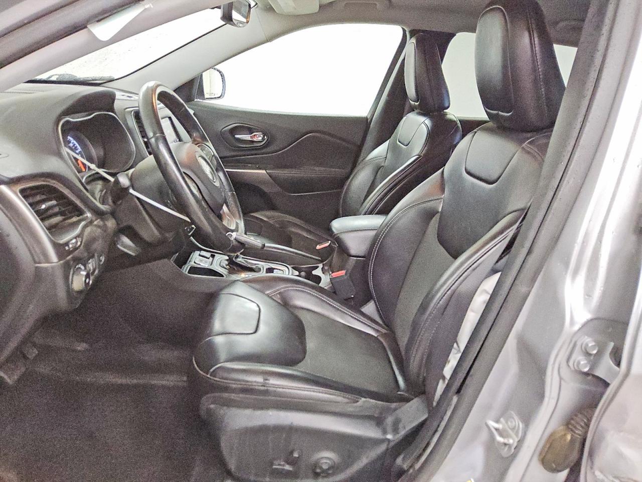 Jeep Grand Cherokee Latitude Plus