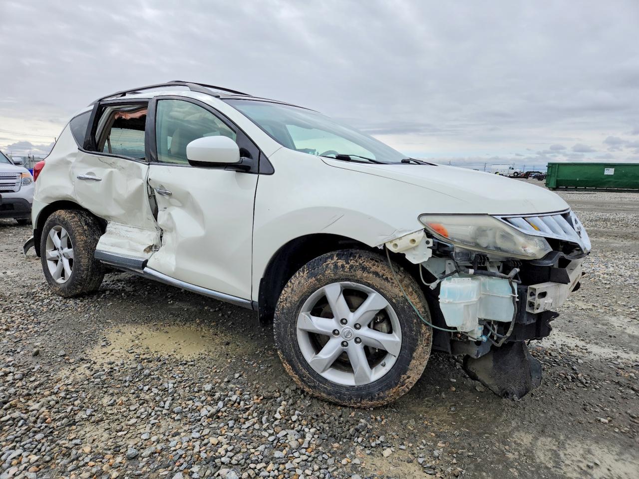Nissan Murano S