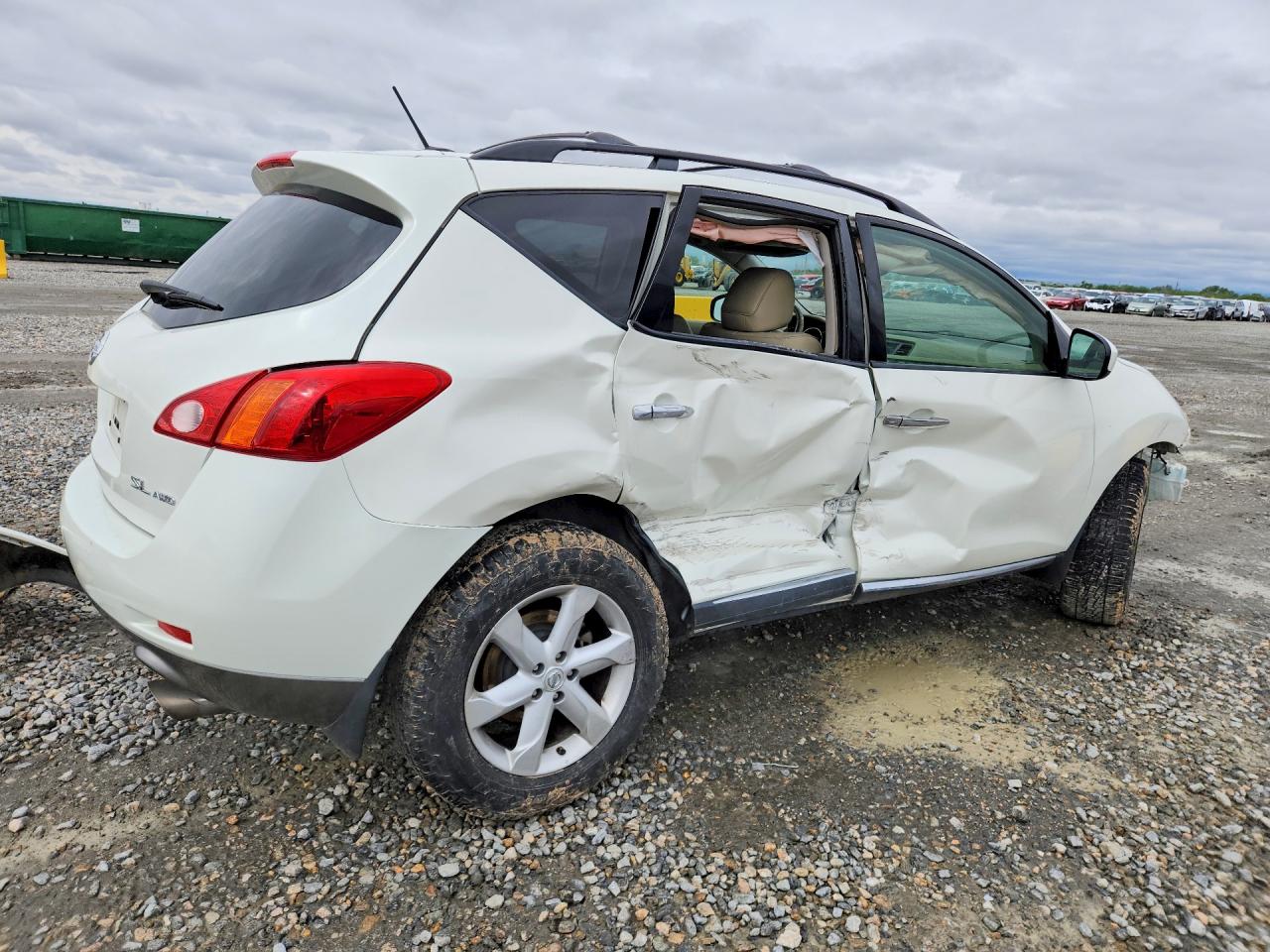 Nissan Murano S