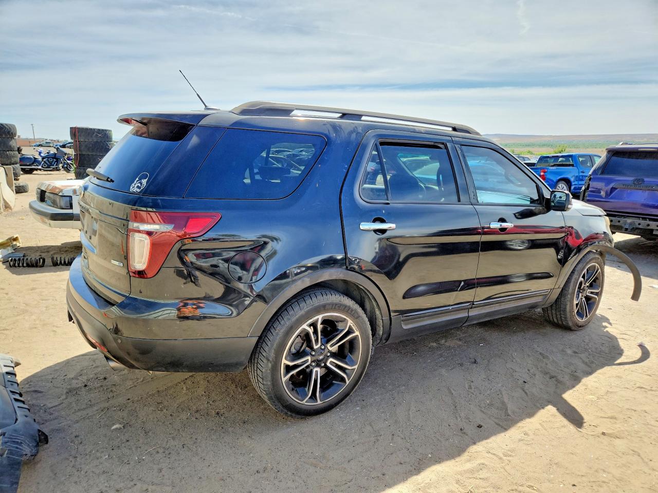 Ford Explorer Sport
