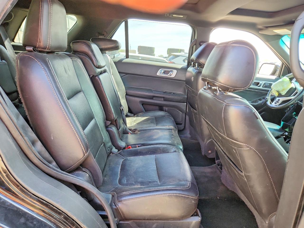 Ford Explorer Sport
