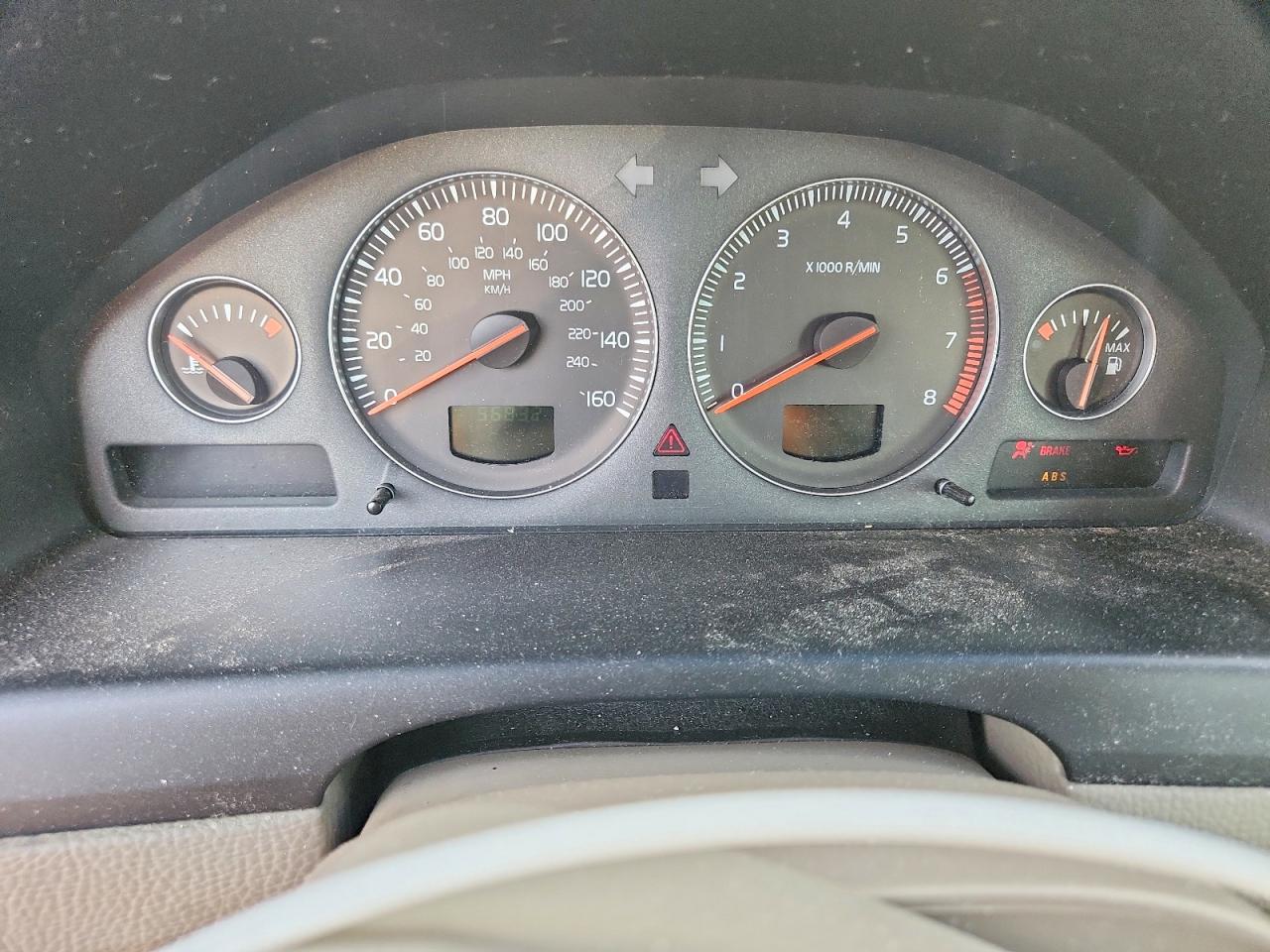 Volvo V70 2.5t