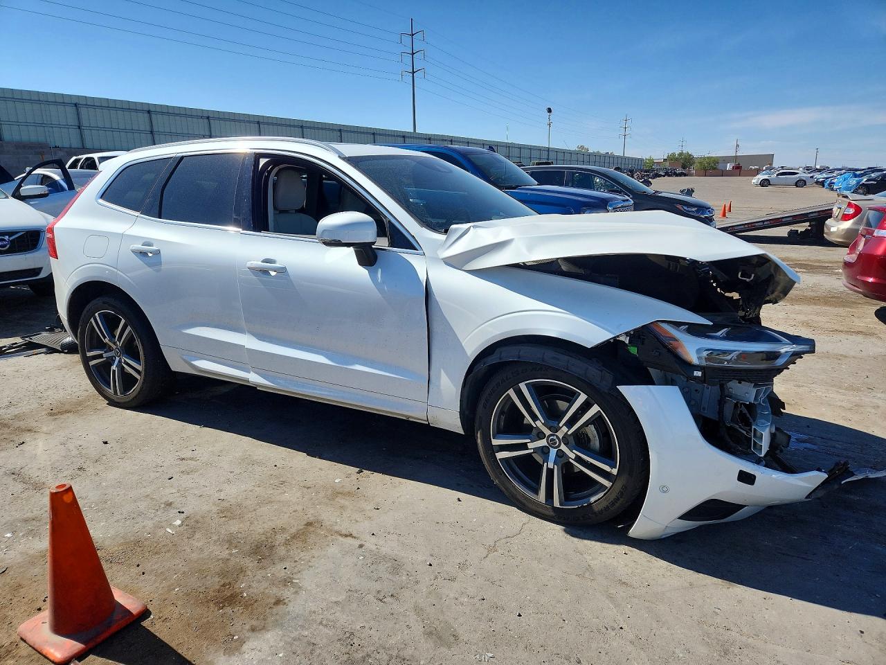Volvo XC60 T5 Momentum