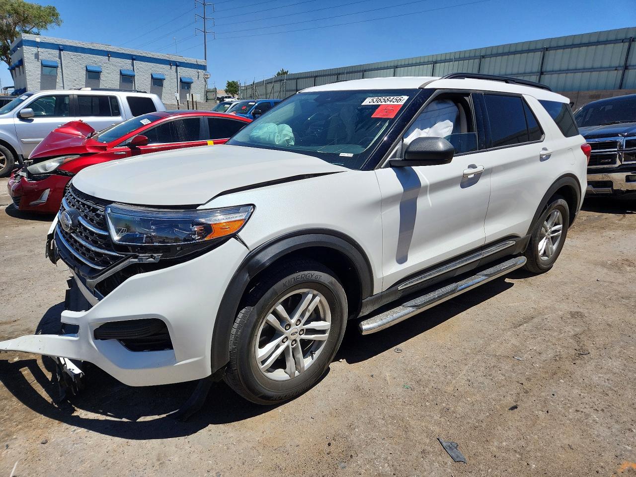 Salvage Ford Explorer Image
