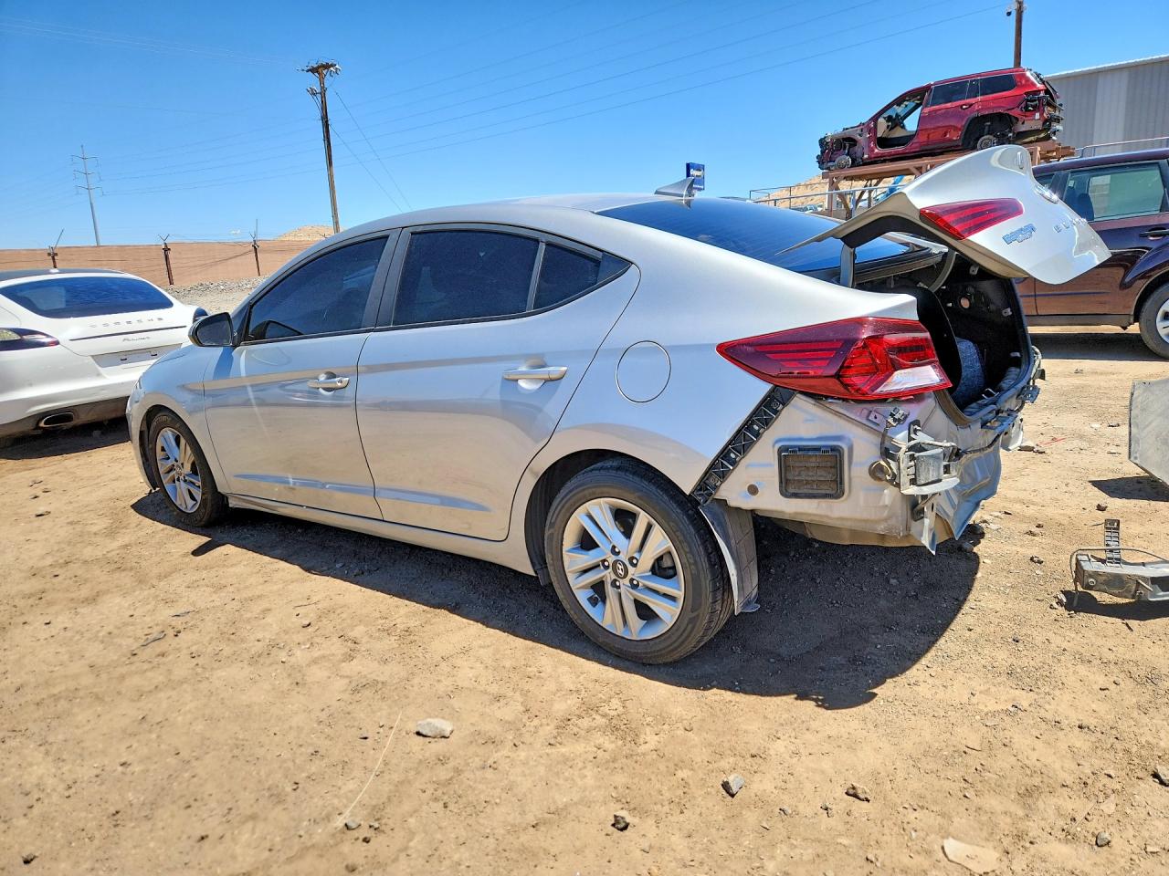 Hyundai ELANTRA Sel
