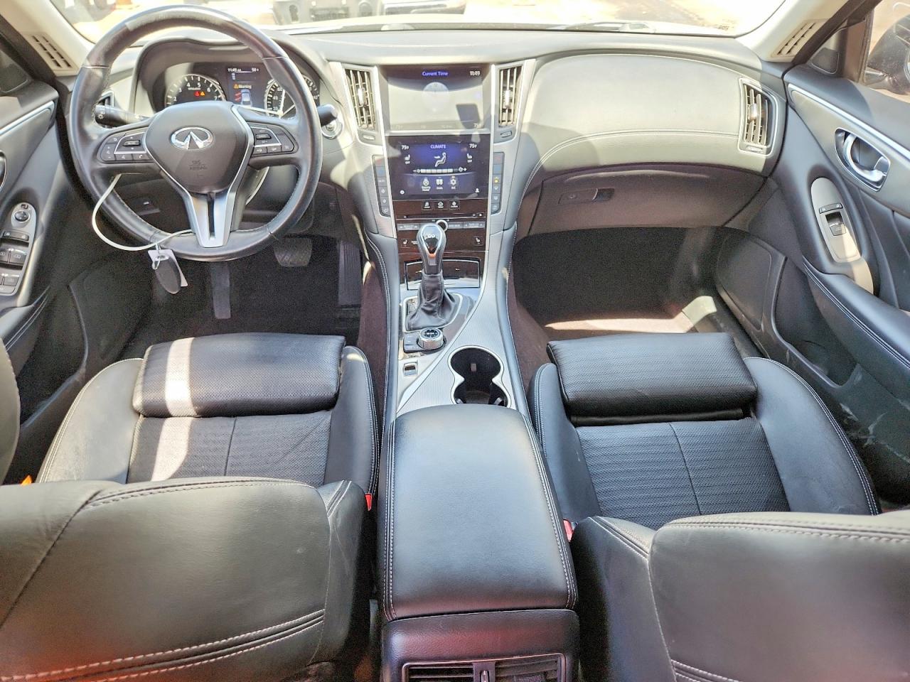 INFINITI Q50 3.0t Signature Edition