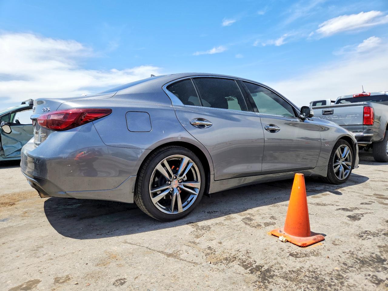 INFINITI Q50 3.0t Signature Edition