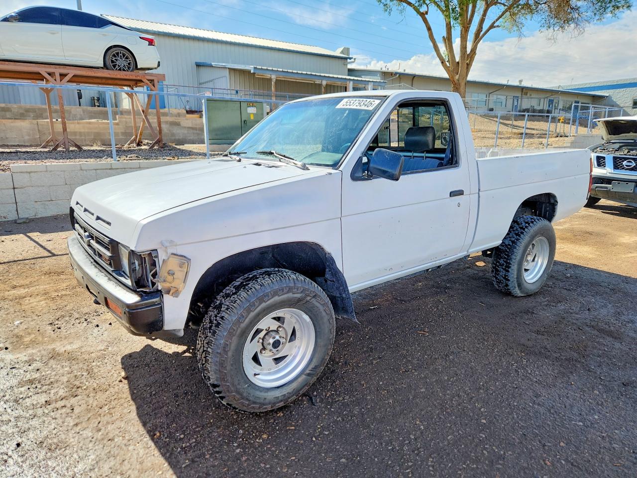 Salvage Nissan D21 Image