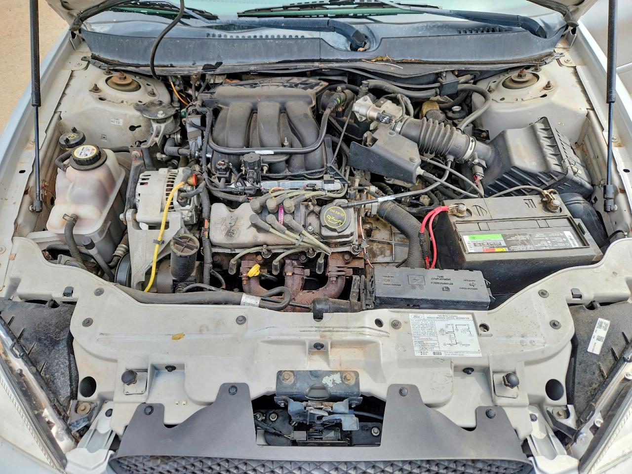 Ford Taurus Se
