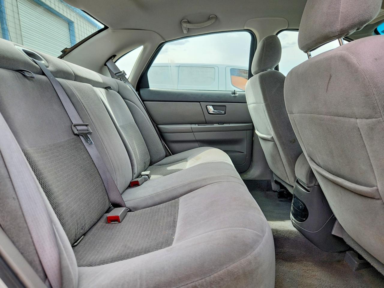 Ford Taurus Se