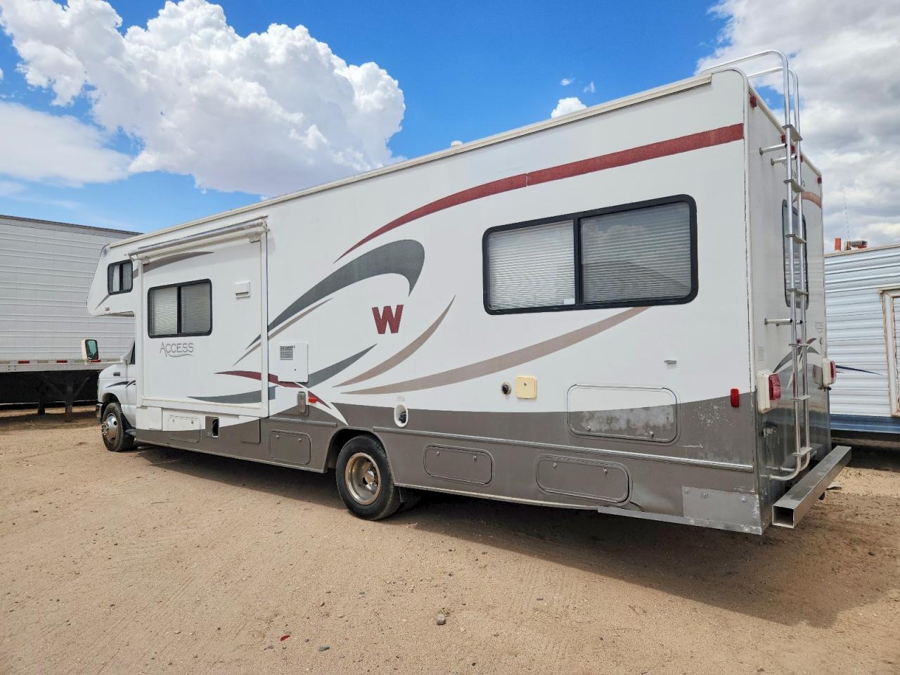 Winnebago Access 31j