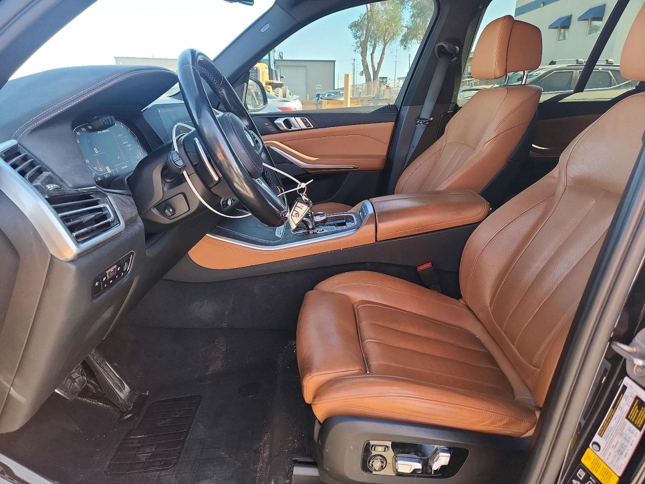 BMW X Series M50i