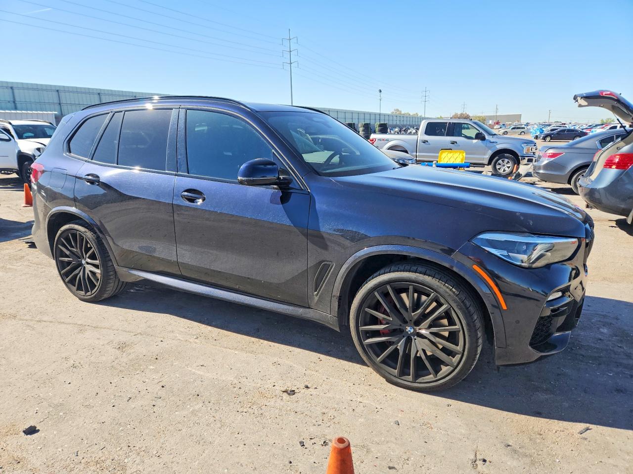 BMW X Series M50i