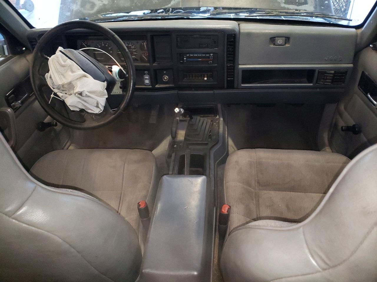 Jeep Grand Cherokee Sport
