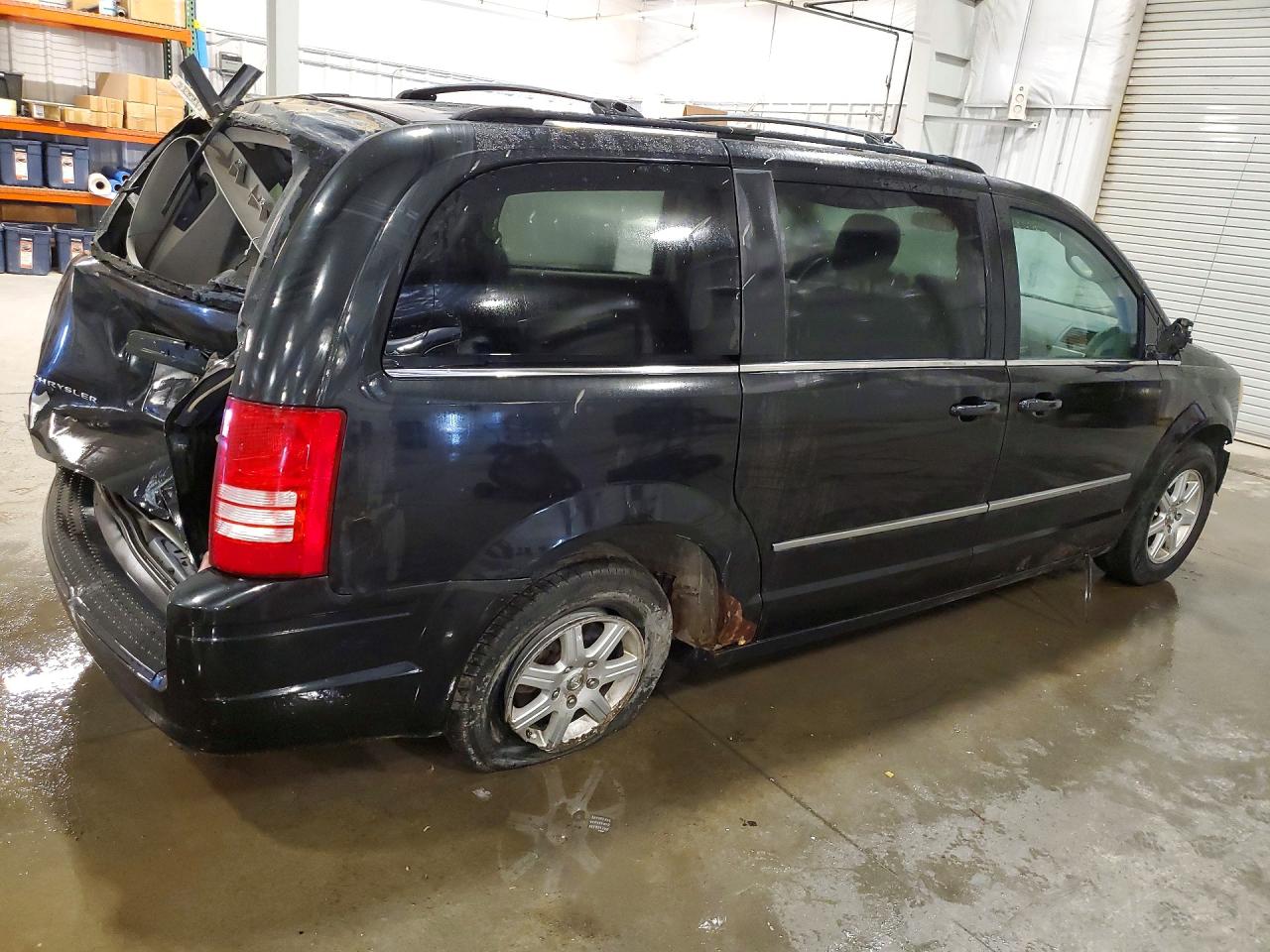 Chrysler Minivan Touring