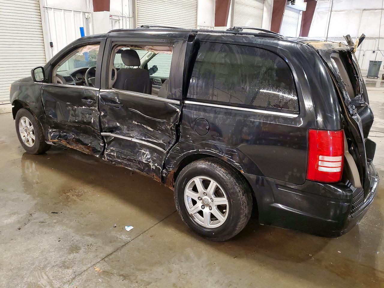 Chrysler Minivan Touring