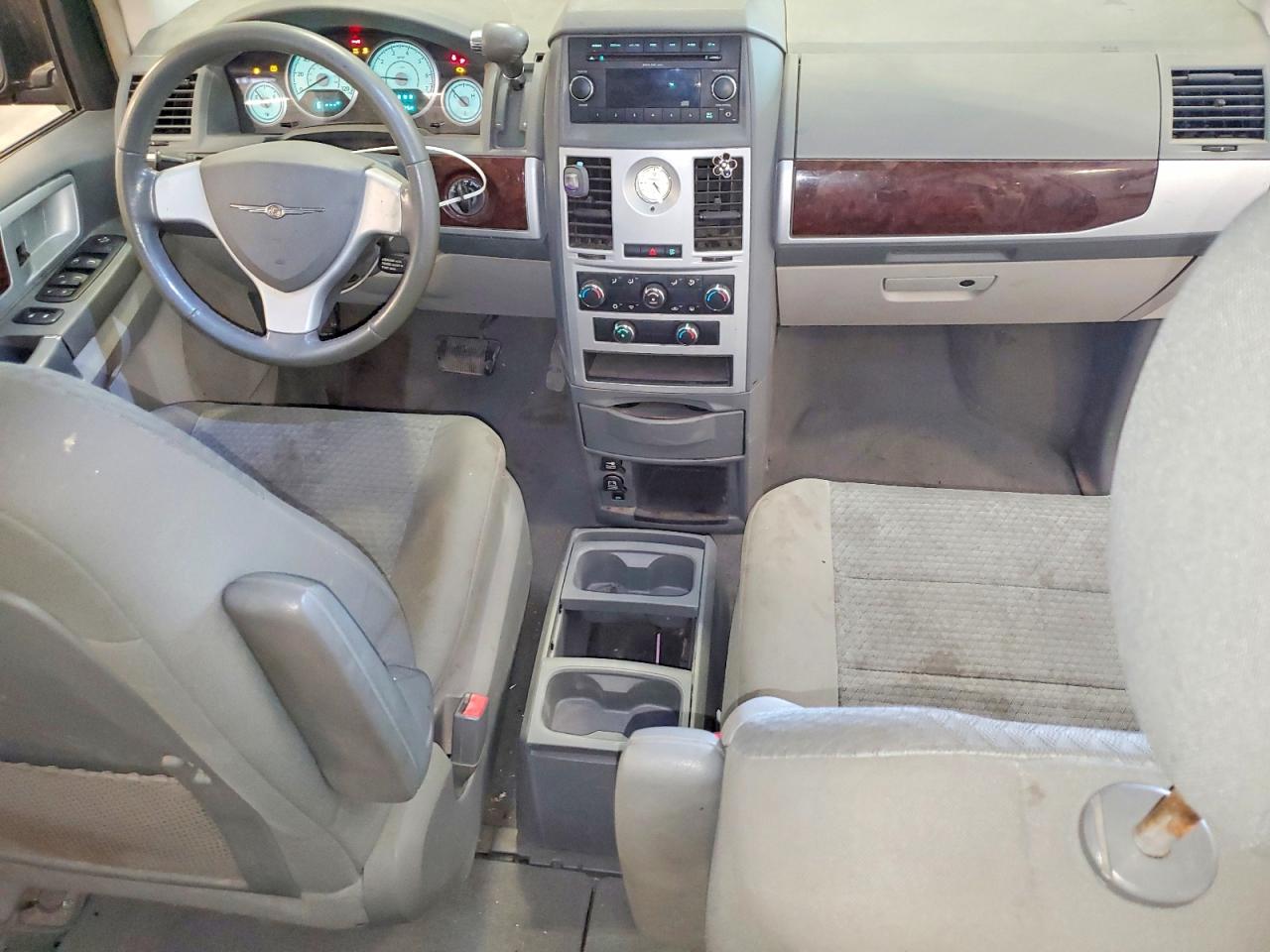 Chrysler Minivan Touring