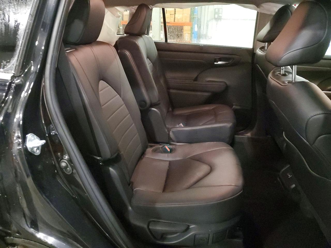 Toyota Highlander Le