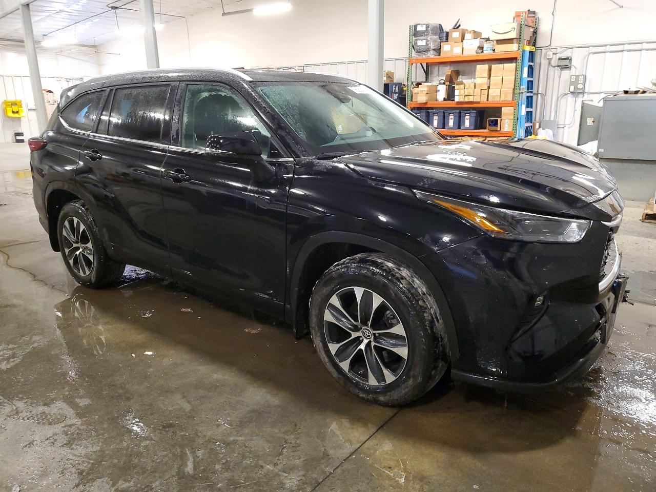 Toyota Highlander Le