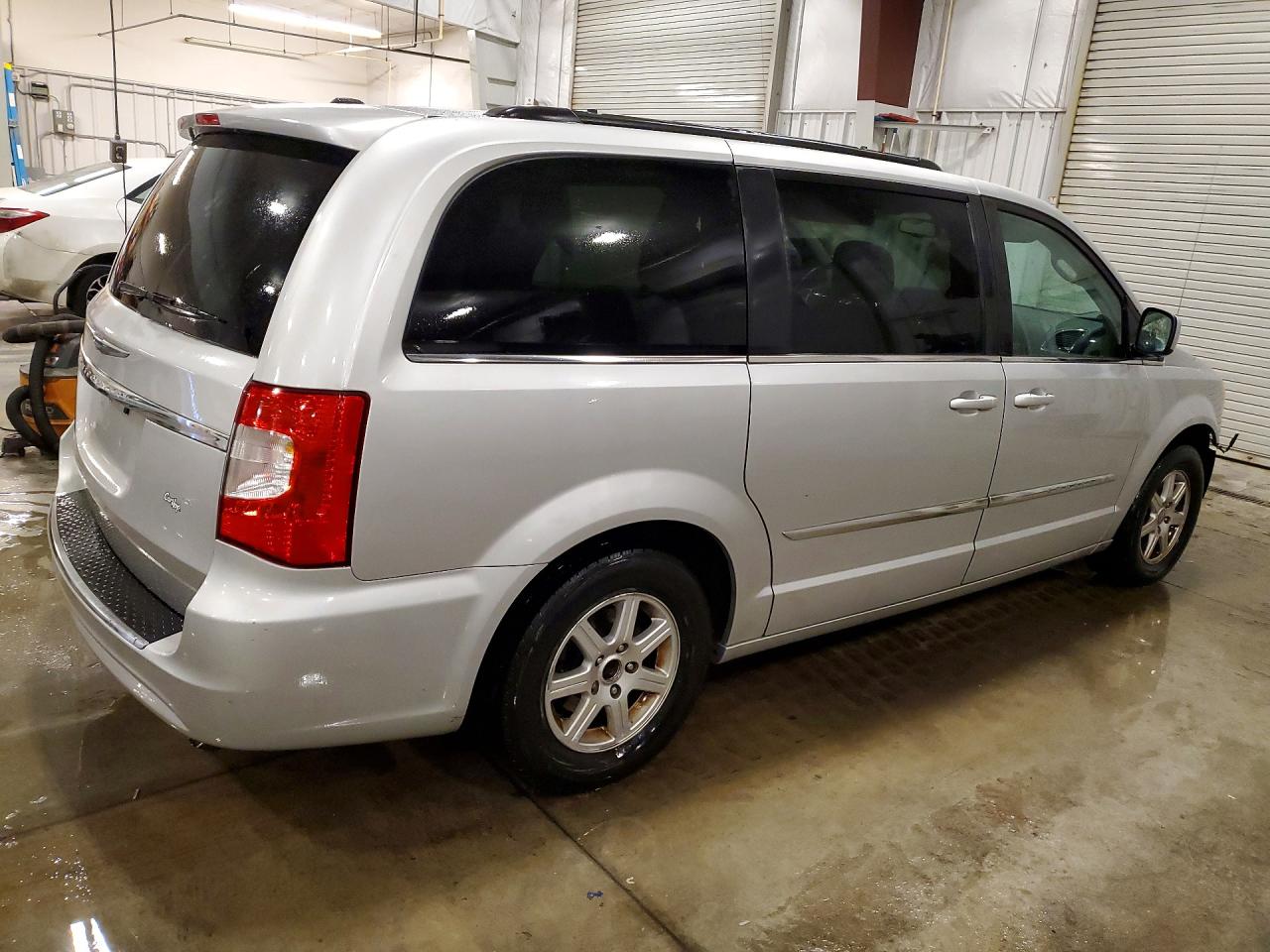 Chrysler Minivan Touring