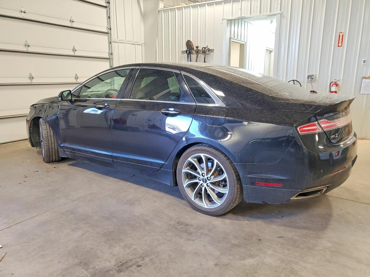Lincoln MKZ Reserve