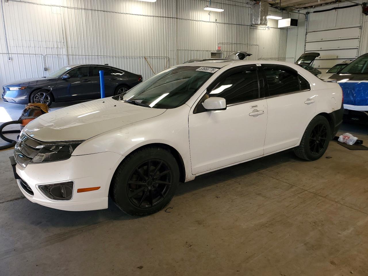 Salvage Ford Fusion Image