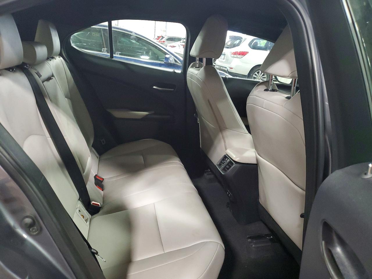 Lexus Ux 250h
