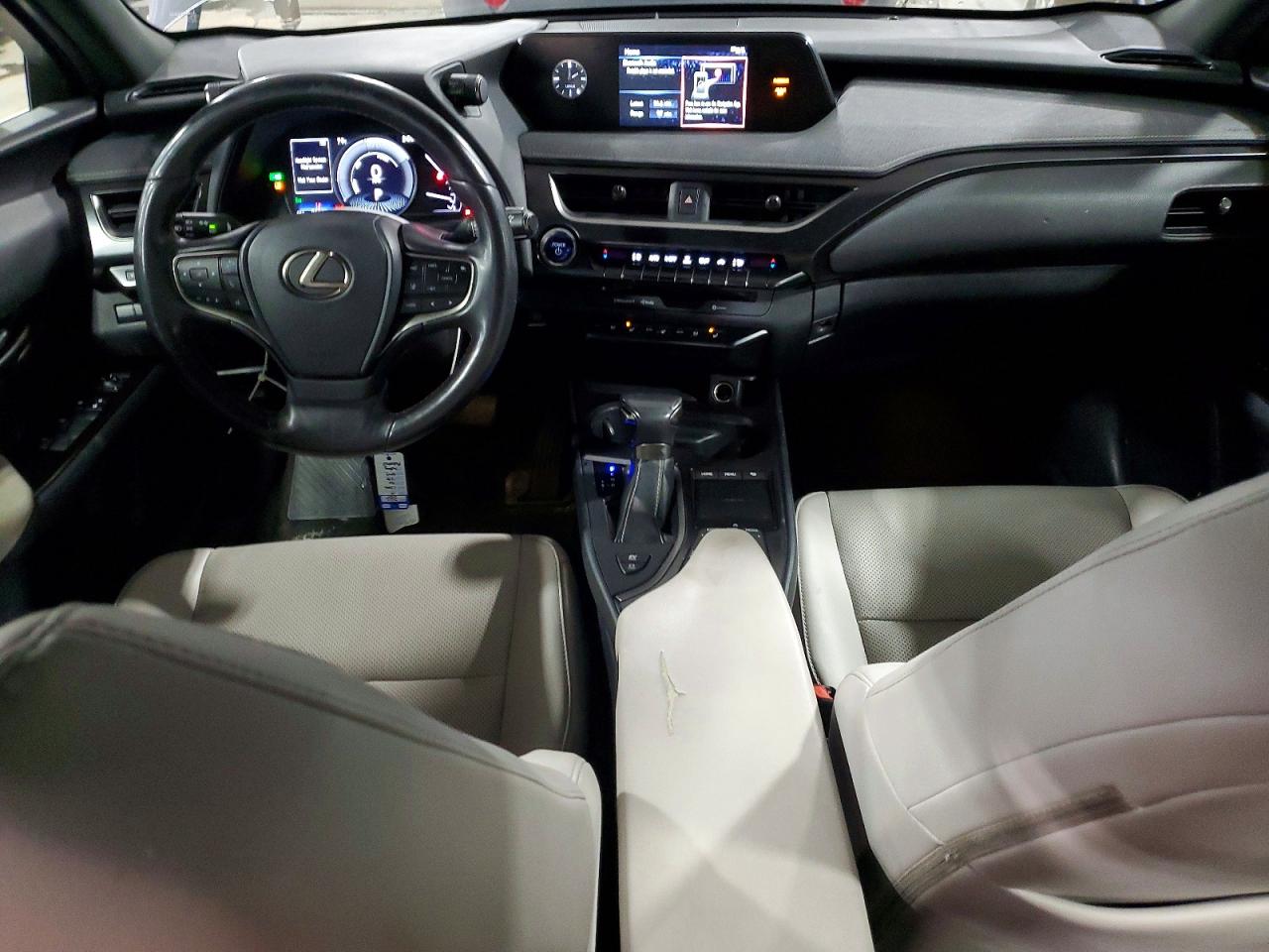 Lexus Ux 250h